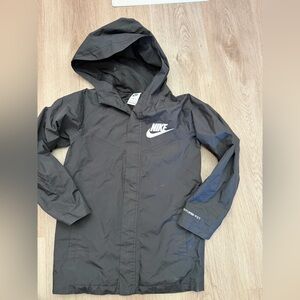 Nike Youth Storm-FIT Rain Jacket Black Size S (8-10)